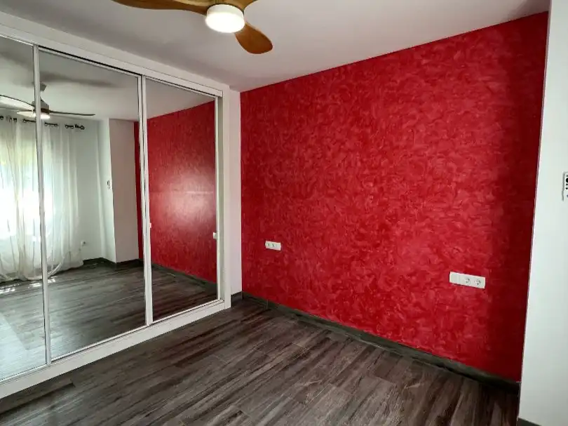 Schlafzimmer von Wohnung zur Miete in Montequinto mit Klimaanlage, Heizung und Schwimmbad