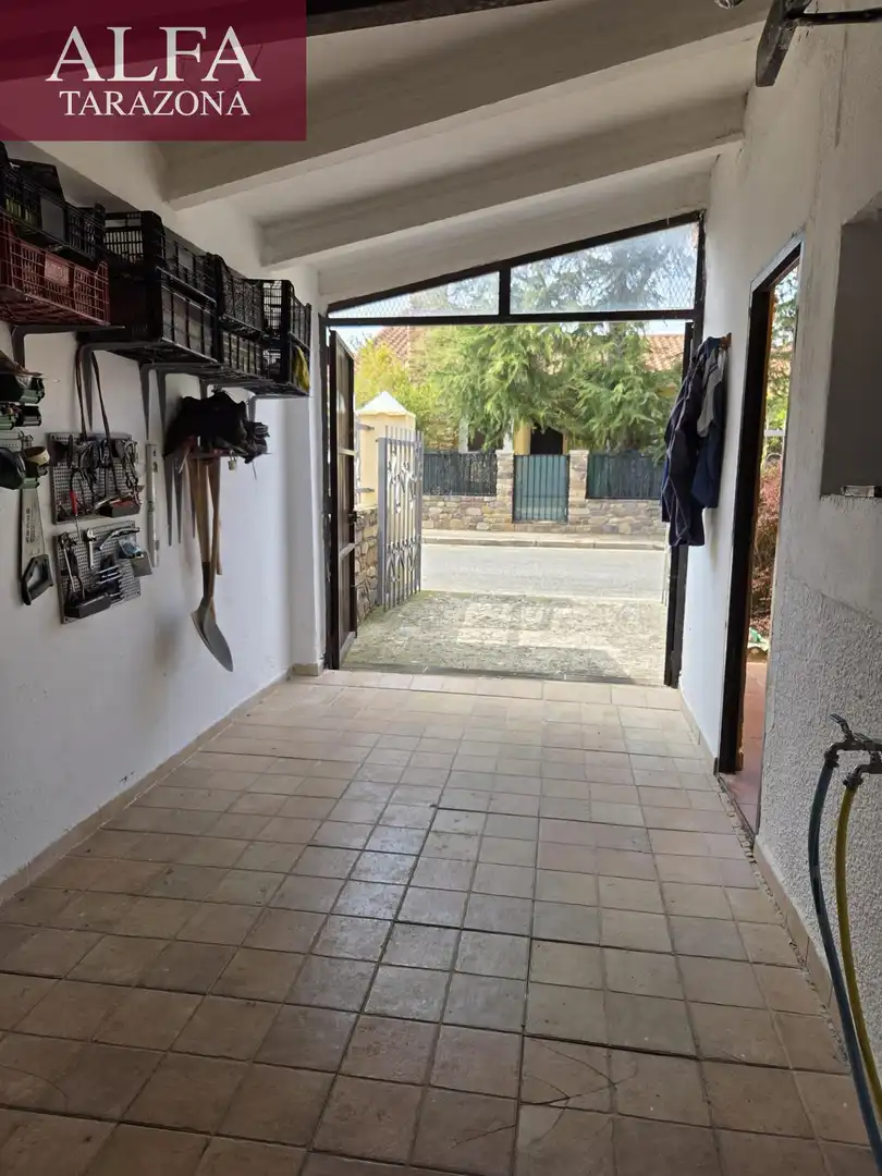 Einfamilien-Reihenhaus zum Verkauf in Añón de Moncayo mit Privatgarten, Terrasse und Gemeinschaftspool