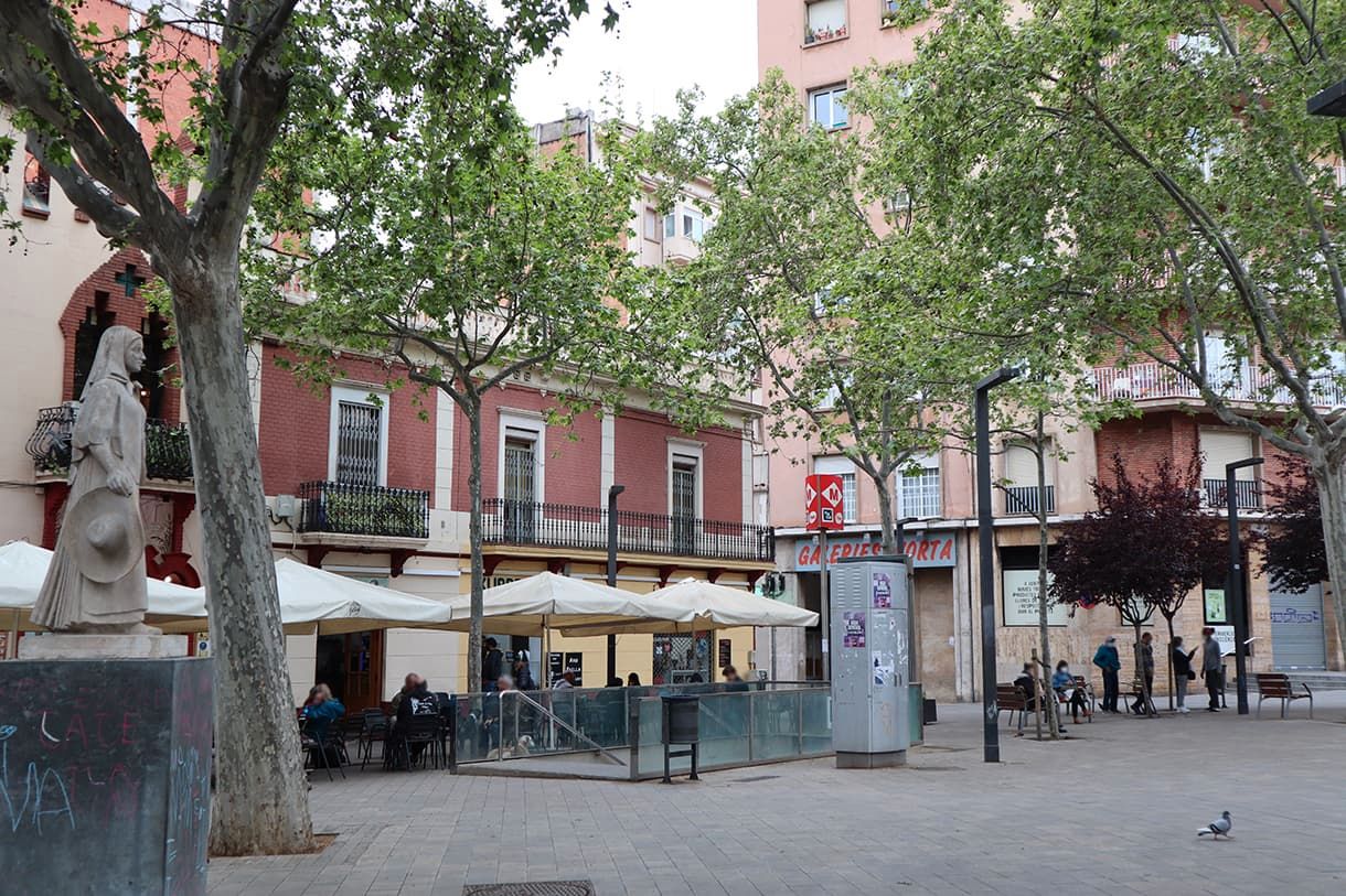 Vista exterior de Edifici en venda en  Barcelona Capital