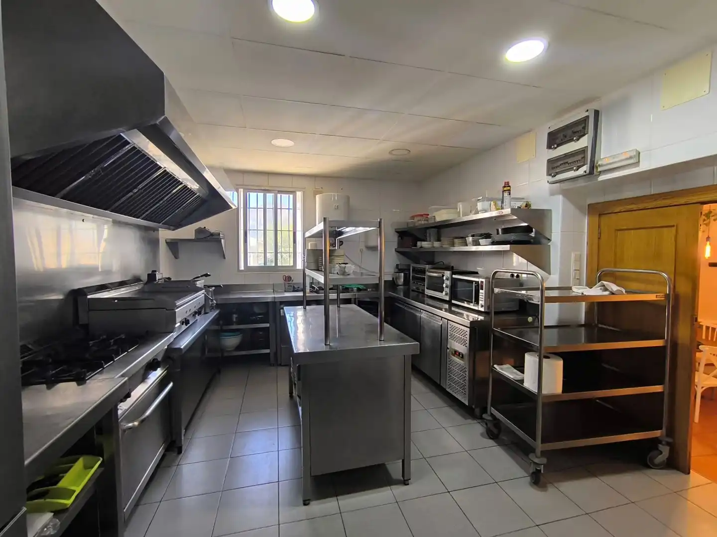 Cocina de Local en venta en El Castell de Guadalest con Aire acondicionado y Amueblado