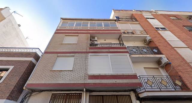 Piso en Venta en C/ Barrio Nuevo en Blanca