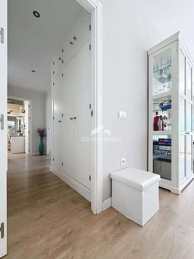 Bedroom of Flat for sale in Jerez de la Frontera  with Air Conditioner, Private garden and Parquet flooring