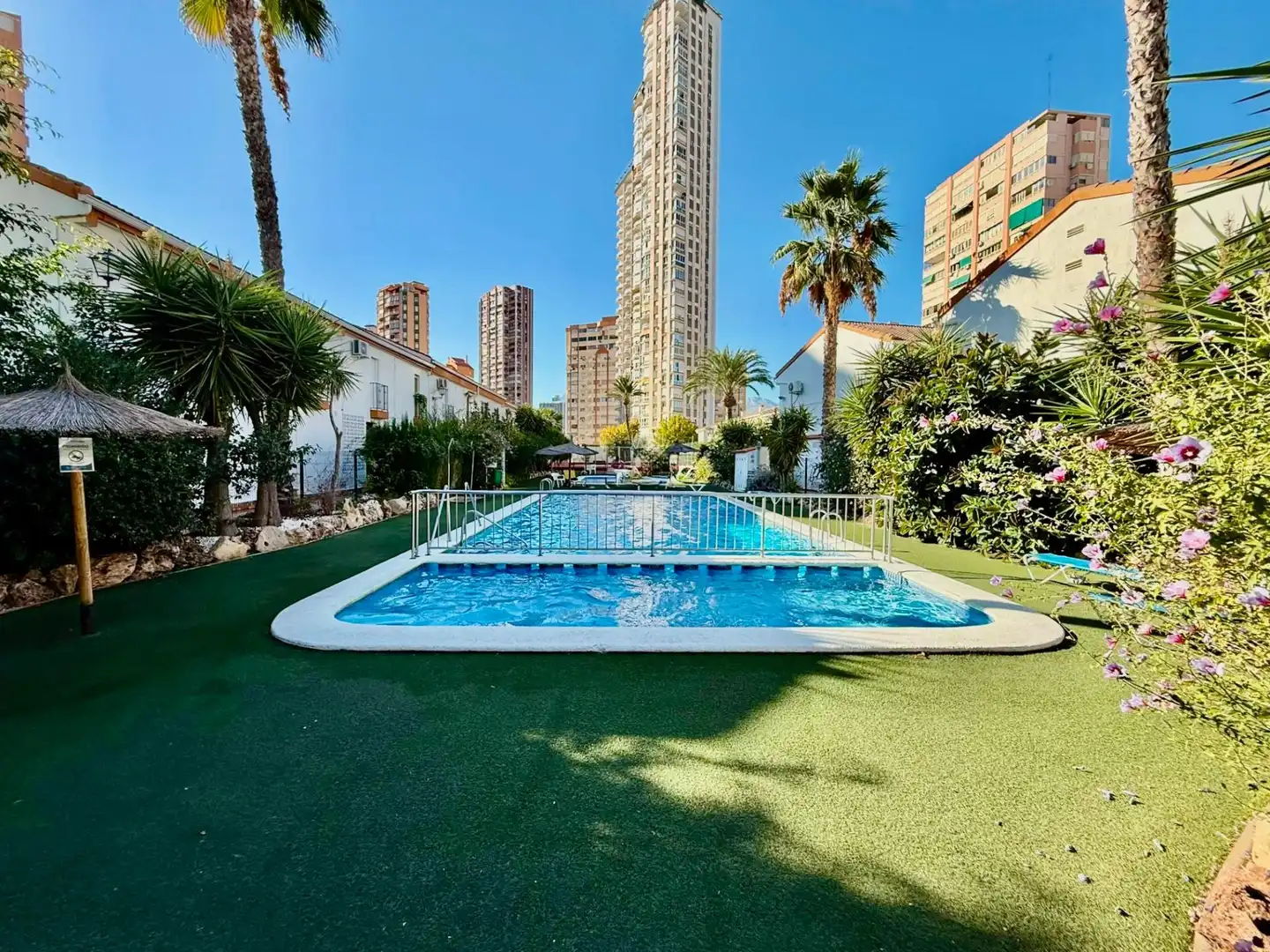 Bungalow con piscina en venta en Rincón de Loix