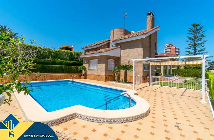 Casa con piscina en venta en Playa del Acequión, Náufragos y Rocío del Mar, imagen 2