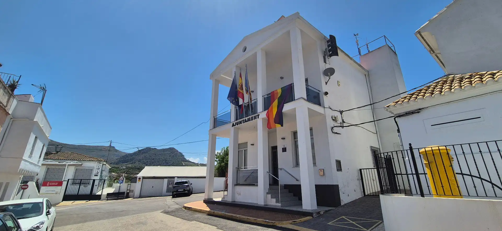 Vista exterior de Casa o chalet en venta en Almiserà con Aire acondicionado, Calefacción y Jardín privado