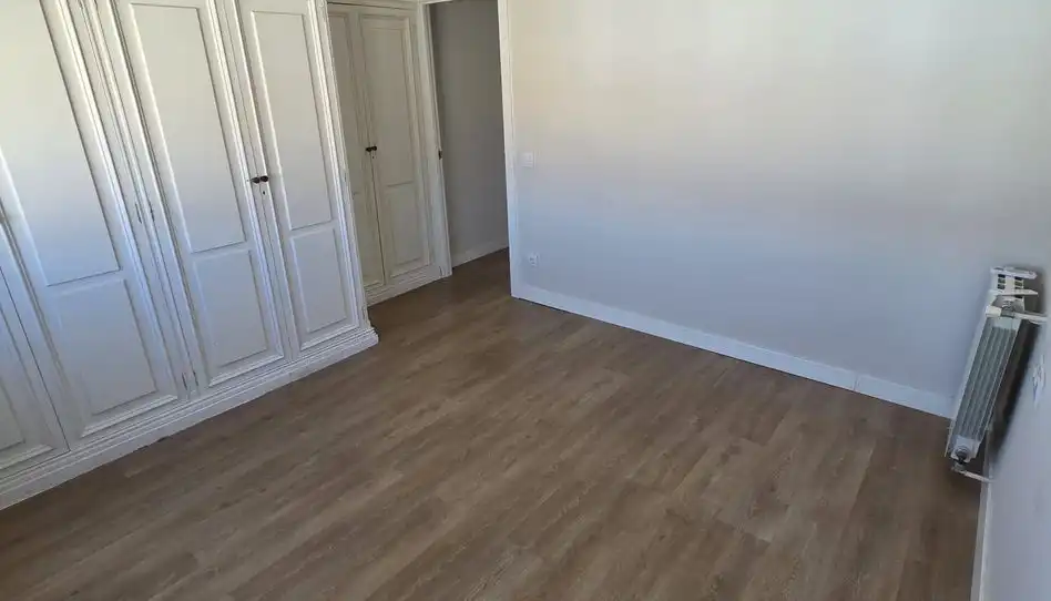 Habitación de Ático en venta en Barcelona con Aire acondicionado, Terraza y Amueblado