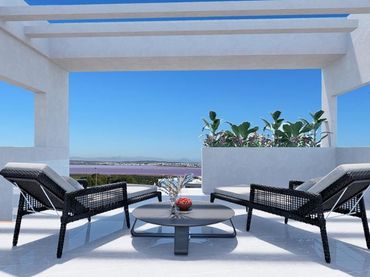 Bungalow d'obra nova amb piscina en venda a Calle Zv 54 13R