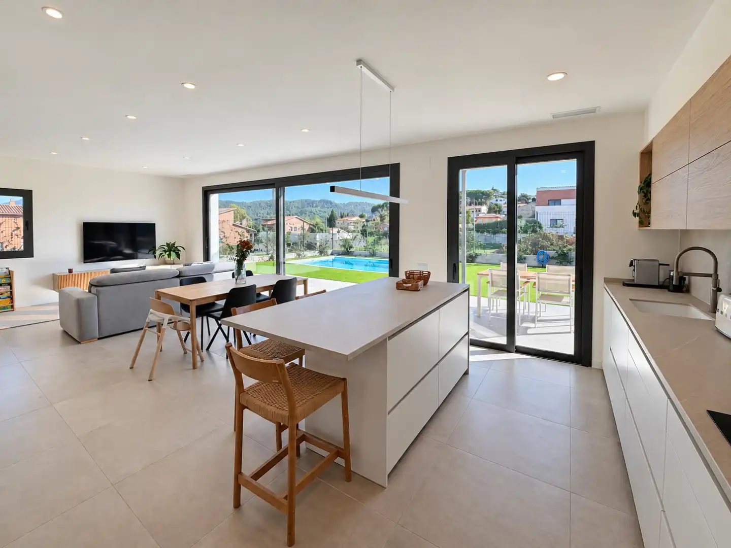 Villa mit Pool zum Verkauf in Carrer Collsabadell, imagen 5
