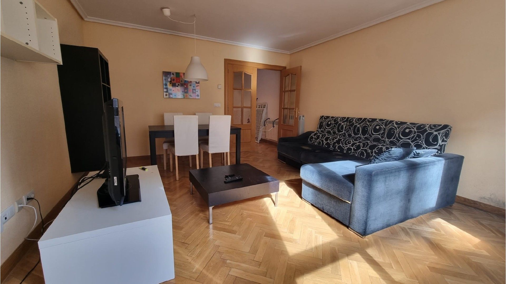 Flat for sale in C EL CID, Campo de la Juventud