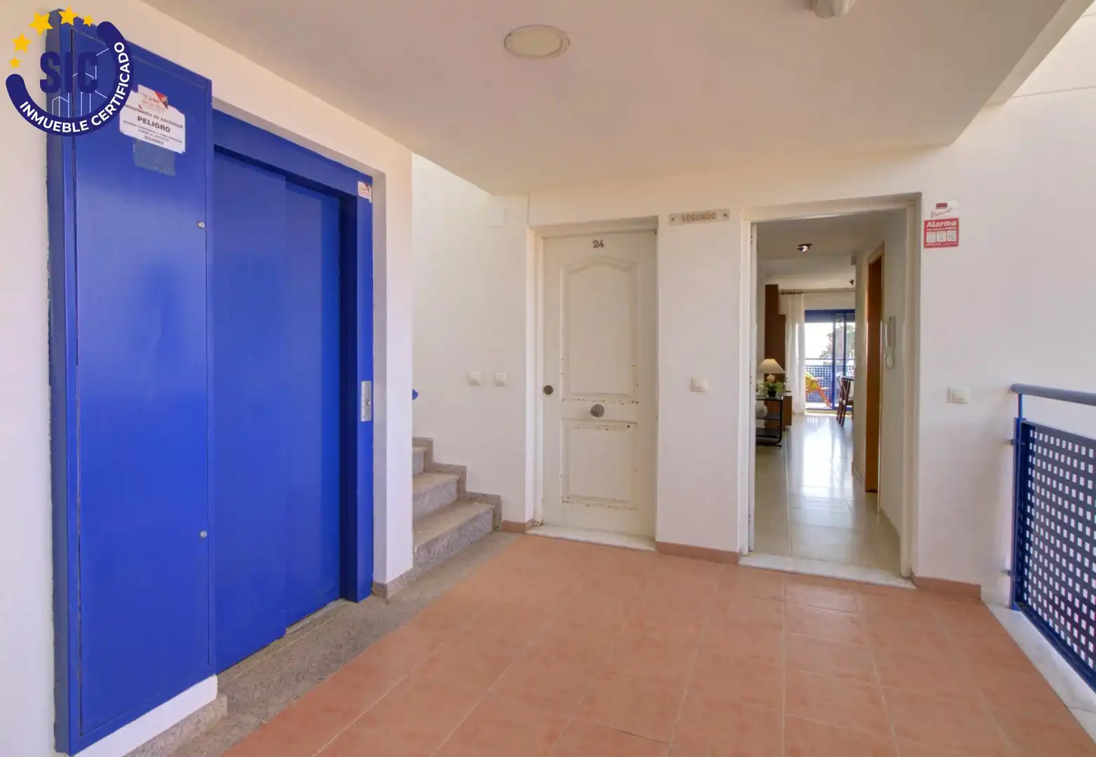 Maisonette zum Verkauf in Nules mit Klimaanlage, Privatgarten und Terrasse