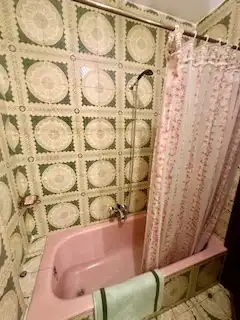 Baño de Piso de alquiler en León Capital  con Calefacción, Parquet y Terraza