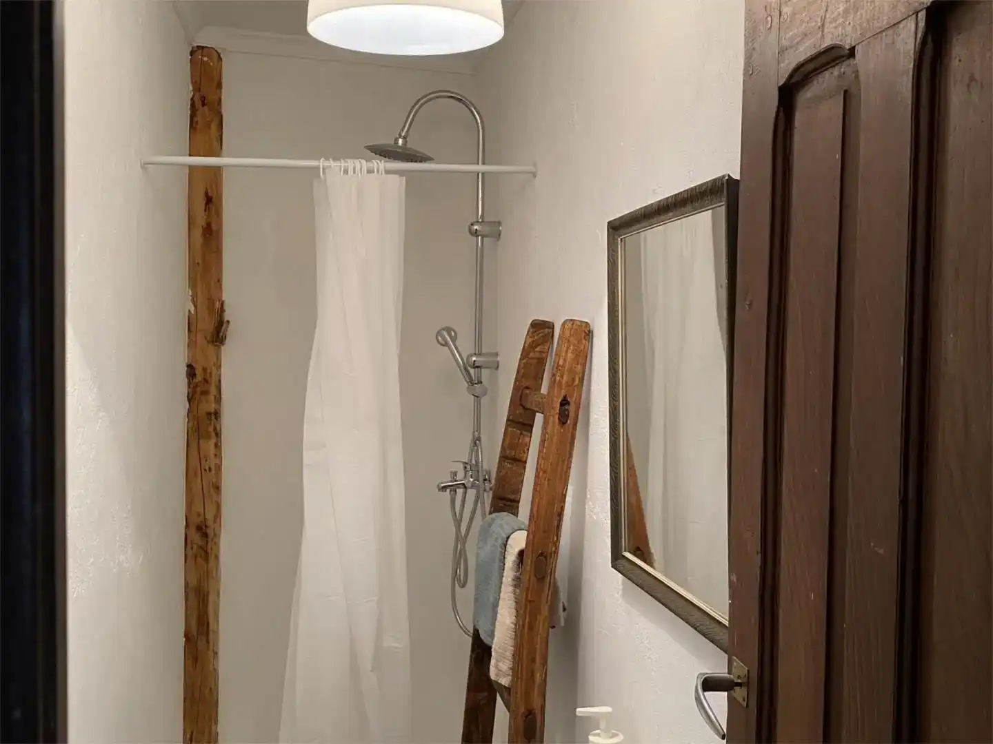 Baño de Piso para compartir en San Cristóbal de la Polantera con Parquet, Trastero y Amueblado