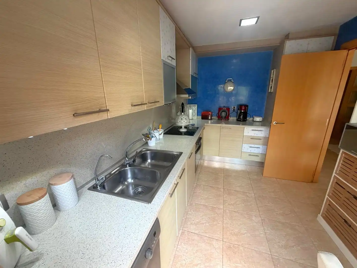 Cocina de Casa adosada en venta en El Vendrell con Aire acondicionado, Calefacción y Jardín privado
