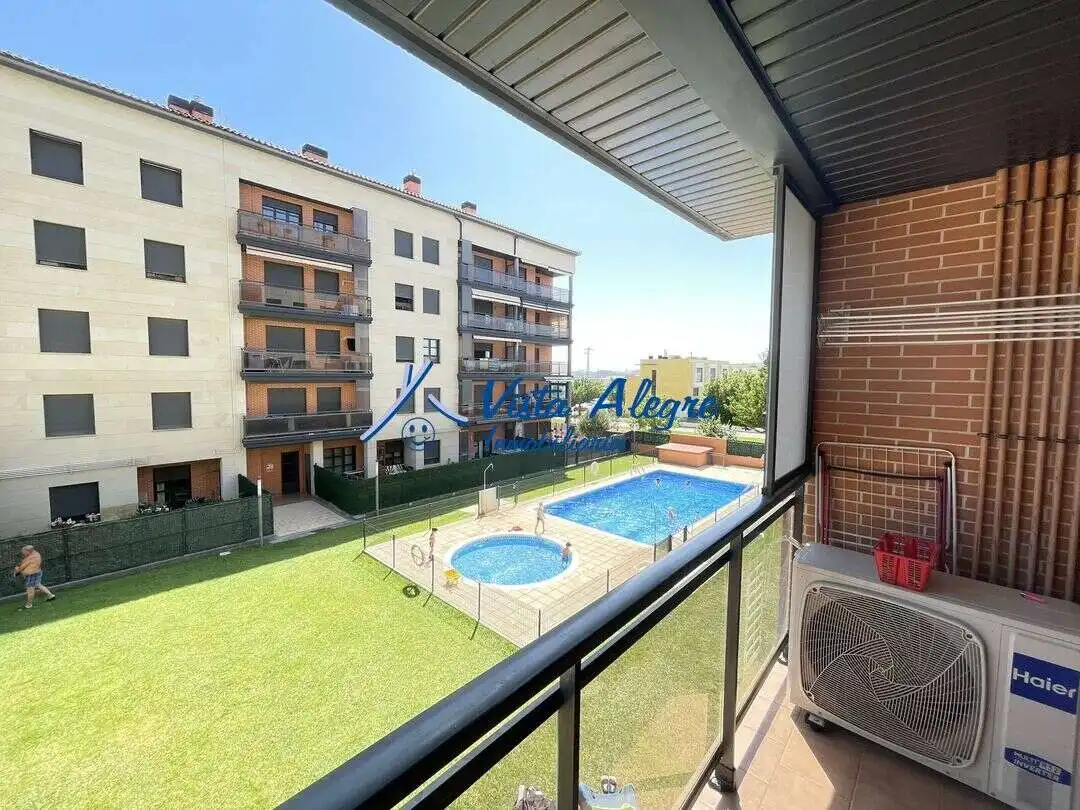 Swimming pool of Apartments for rent in Haro  with Air Conditioner, Heating and Terrace