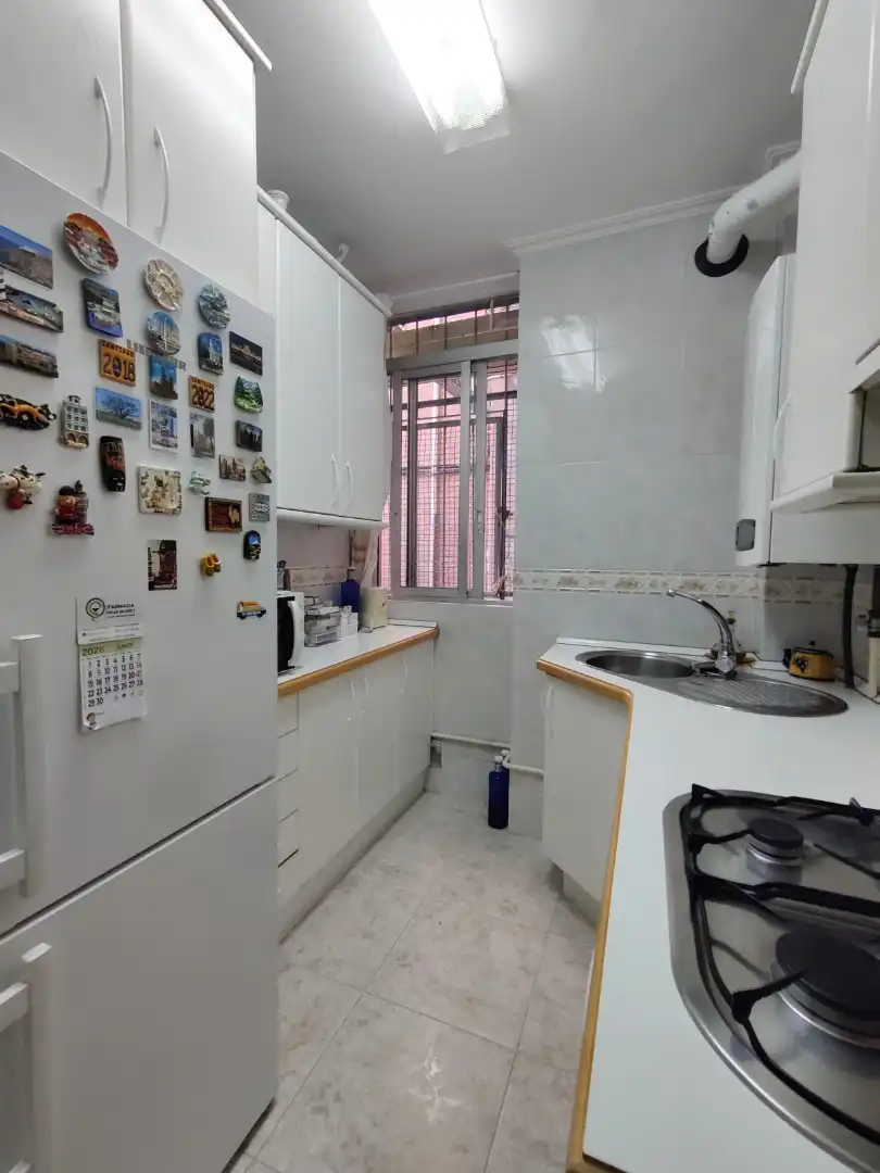 Cocina de Piso en venta en Madrid con Calefacción, Jardín privado y Terraza