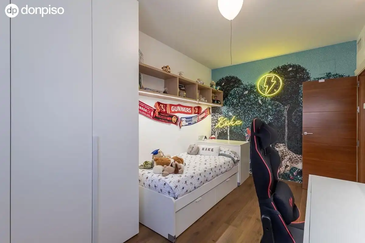 Bedroom of Detached homes for sale in Granada