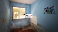 Flat for sale in  Madrid Capital  with Heating and Storage room