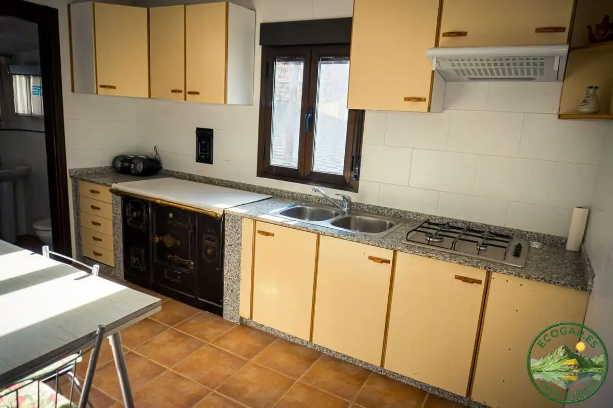 Cocina de Casa o chalet en venta en Villafranca del Bierzo con Jardín privado, Parquet y Terraza