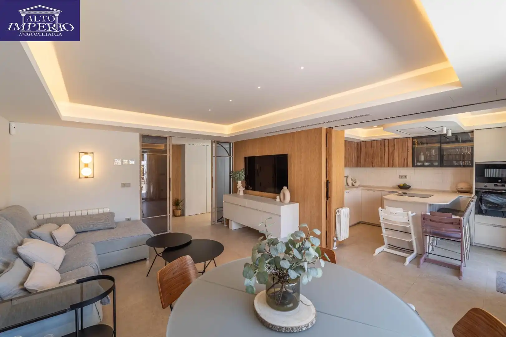 Penthouse with lift for sale in Calle ABEN HUMEYA 7
