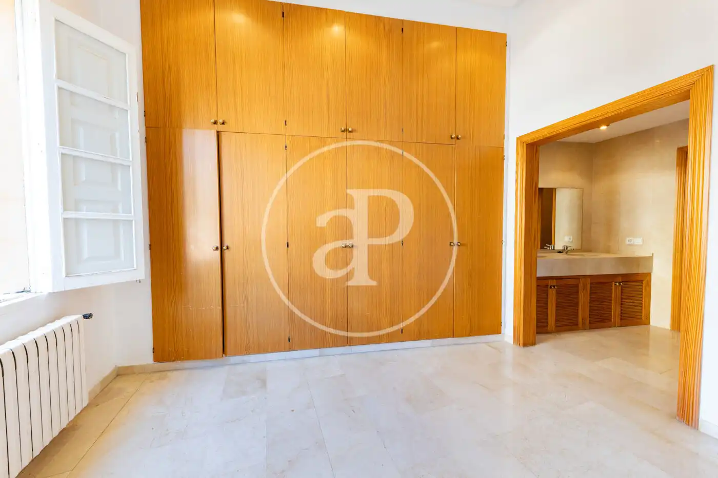 Piso en venta en  Palma de Mallorca con Calefacción, Jardín privado y Terraza