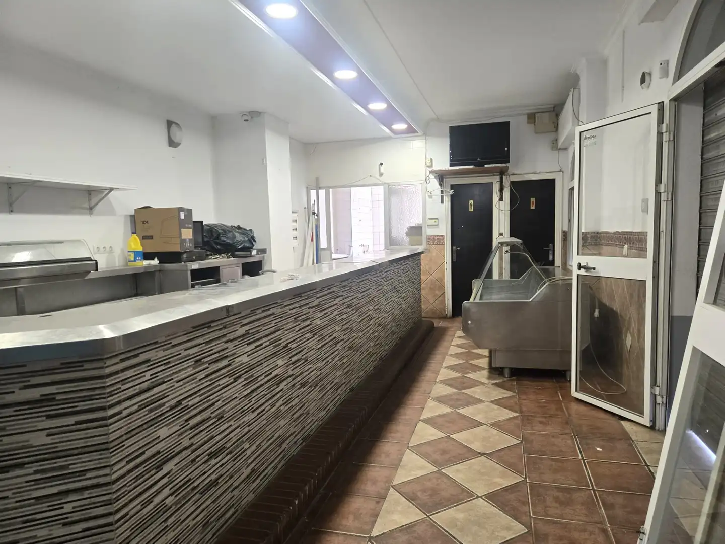 Business premises for sale in N-340a, imagen 2