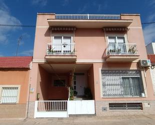 Vista exterior de Casa o xalet en venda en Cartagena amb Aire condicionat, Terrassa i Balcó