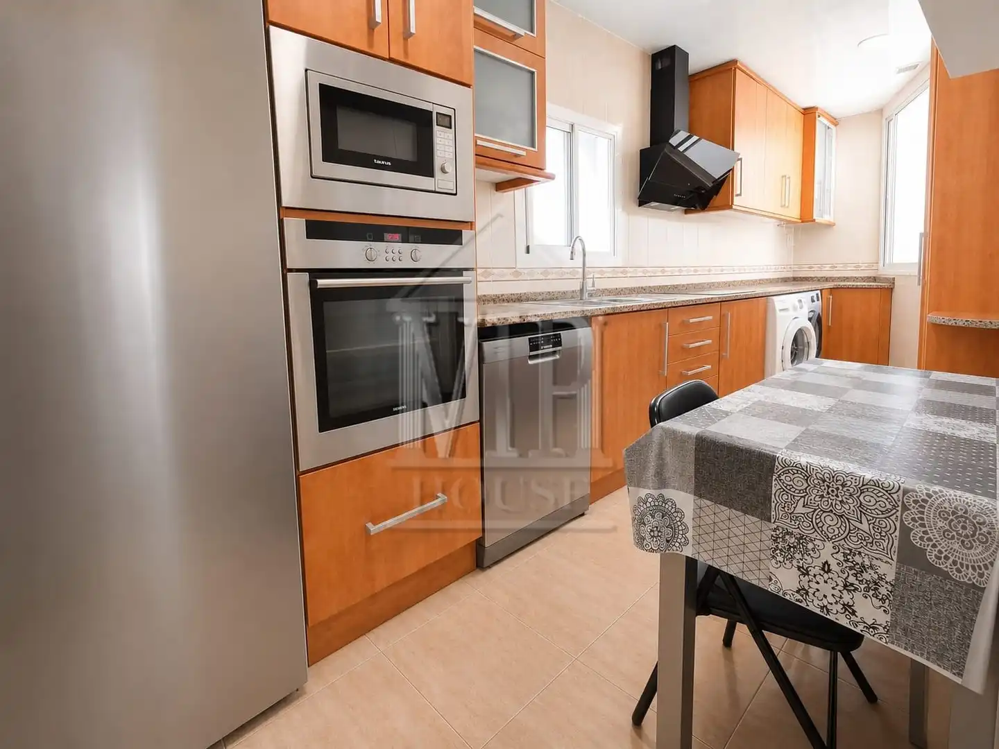 Piso con terraza en venta en Carretera de Tiana 108, imagen 11