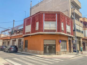Xalet en venda a Avda. del Reino