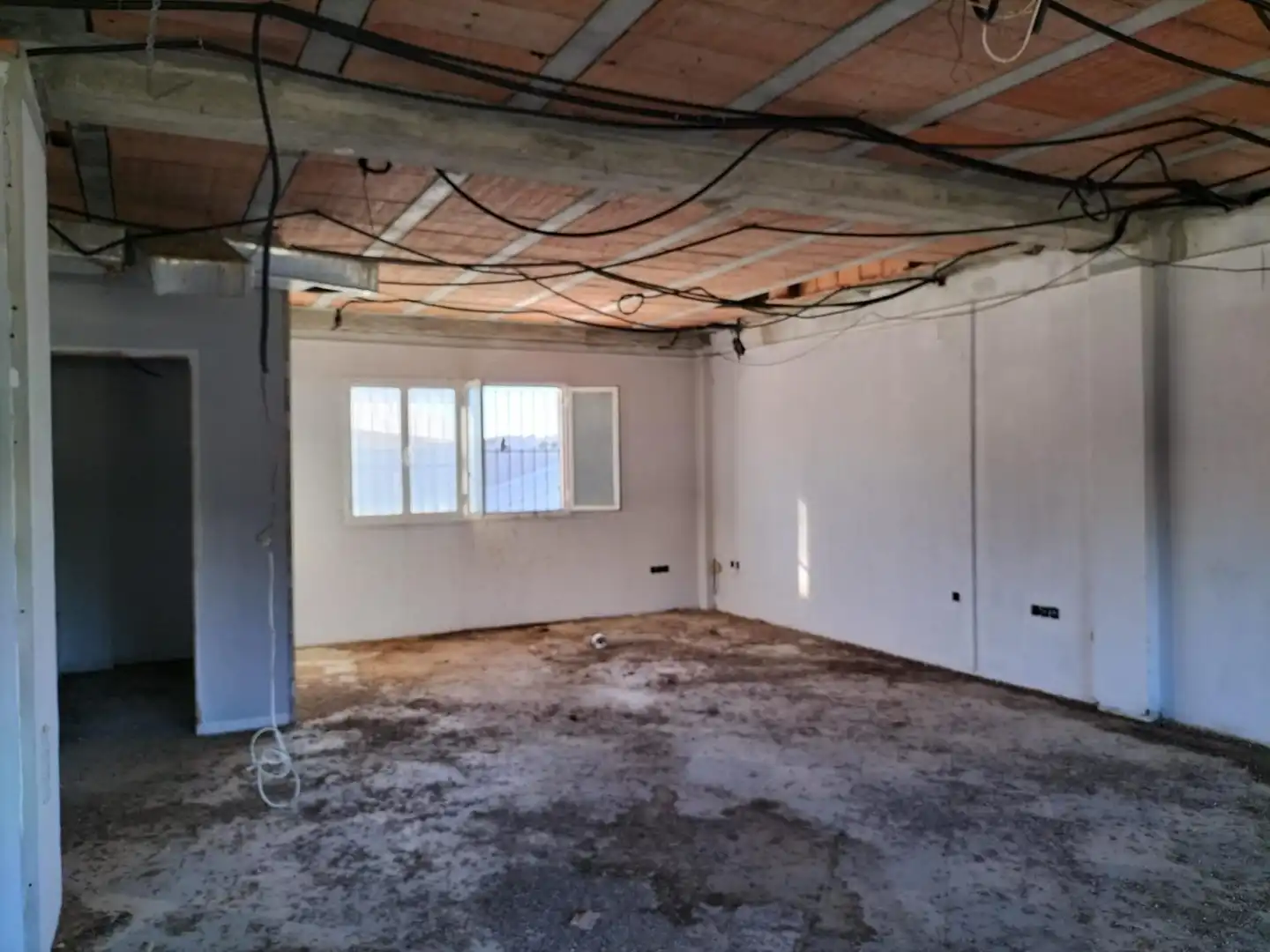 Industrial buildings for sale in Chiclana de la Frontera
