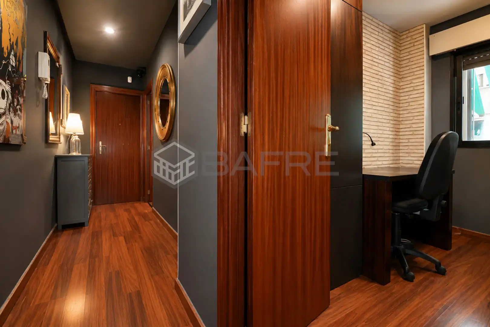 Flat for sale in Madrid  with Air Conditioner and Balcony