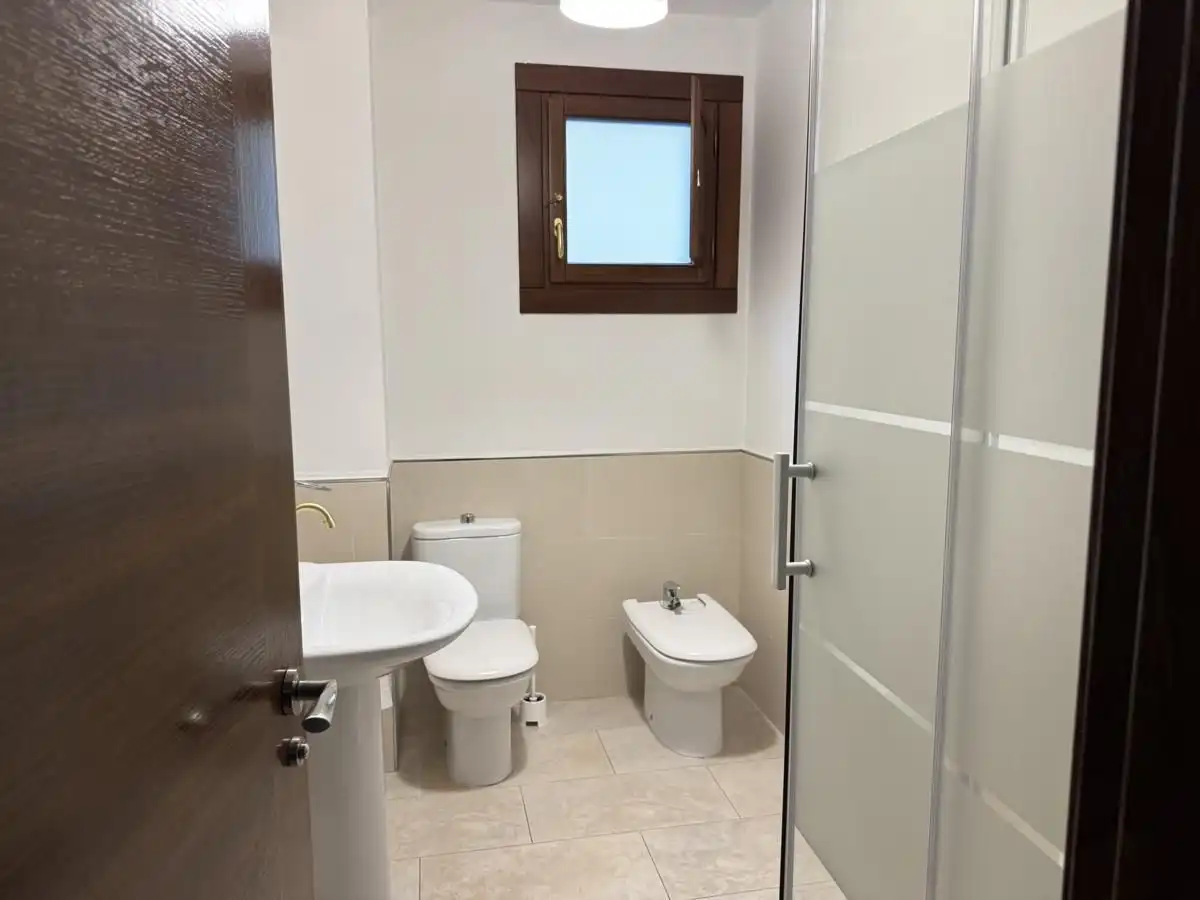 Bany de Casa o xalet en venda en Llanes amb Calefacció, Jardí privat i Terrassa