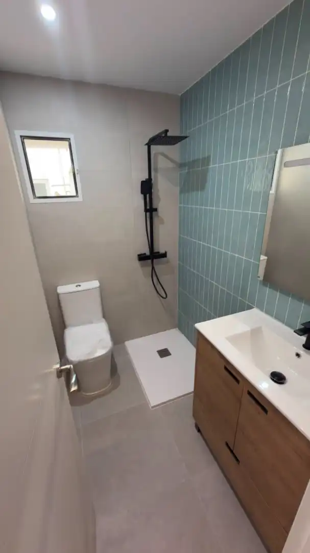 Piso con terraza en venta en Carrer n'Emili Llopis 26, imagen 13