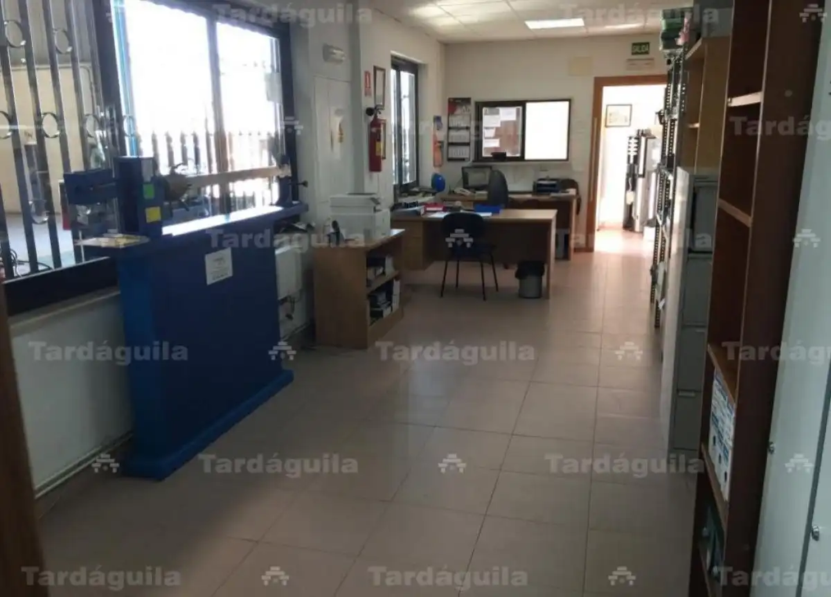 Fabrikhallen zum Verkauf in Castellanos de Moriscos