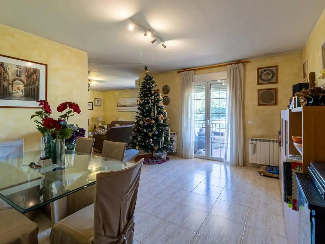 Casa a schiera con terrazza in vendita a C. Feroe, imagen 3