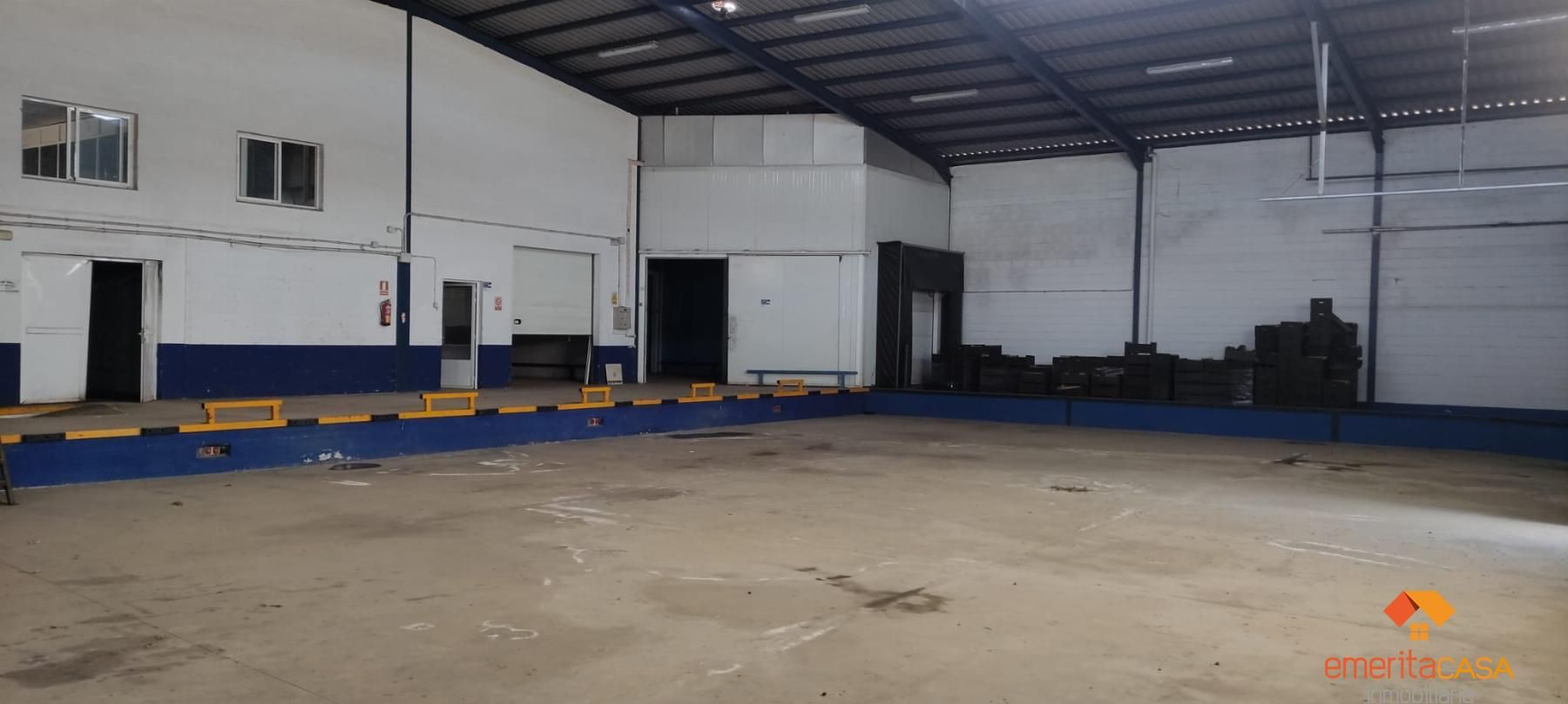 Industrial buildings for sale in Trujillanos