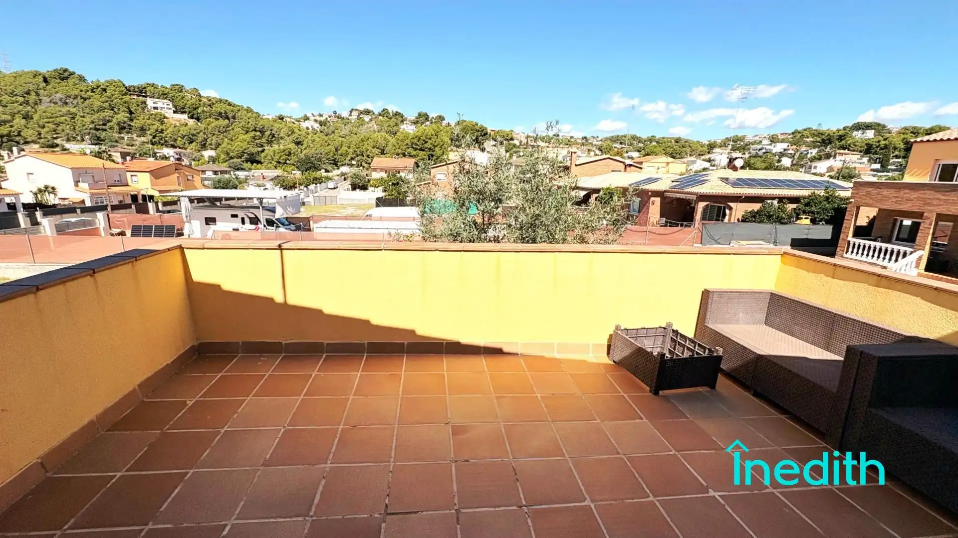 Terrassa de Casa o xalet en venda en Cunit amb Aire condicionat, Calefacció i Jardí privat