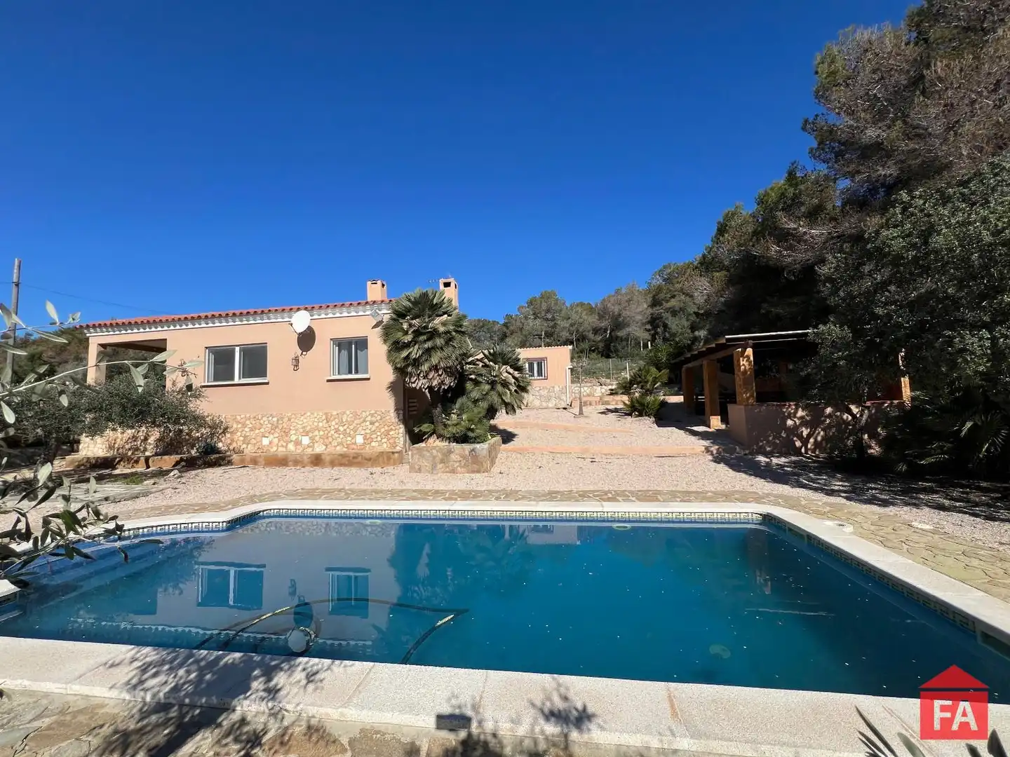 Vista exterior de Casa o xalet en venda en El Montmell amb Aire condicionat, Calefacció i Terrassa