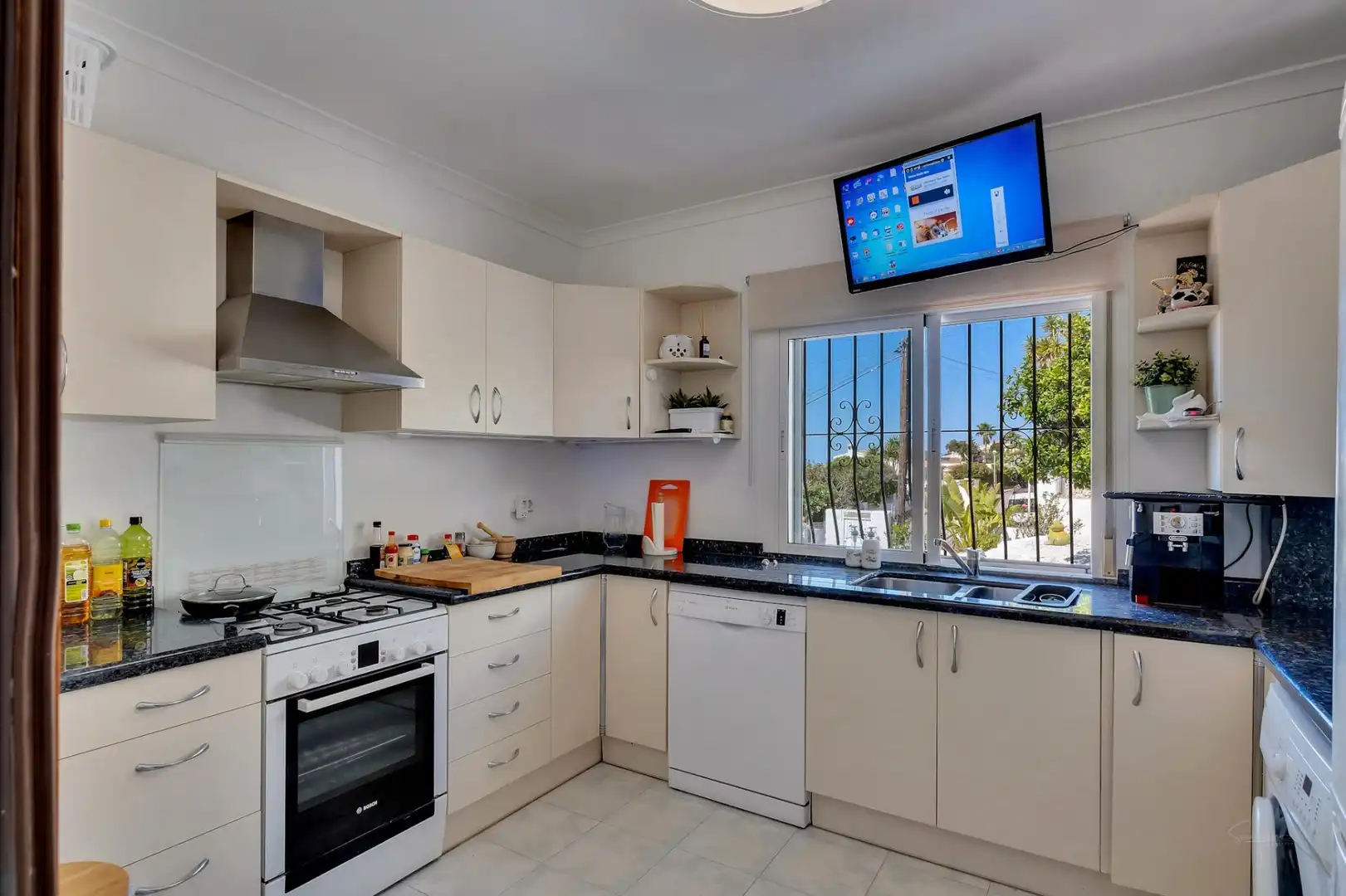 Kitchen of Houses for sale in Jávea / Xàbia  with Air Conditioner, Heating and Private garden