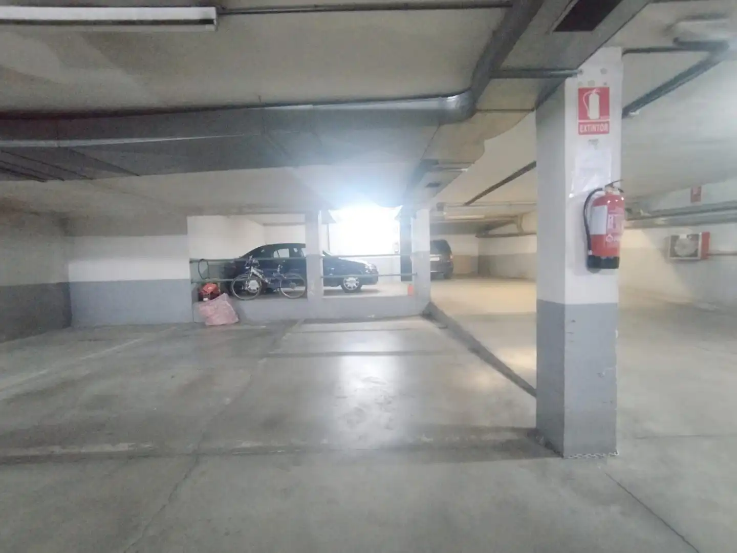 Parking de Piso de alquiler en Alcalá de Henares con Aire acondicionado y Calefacción