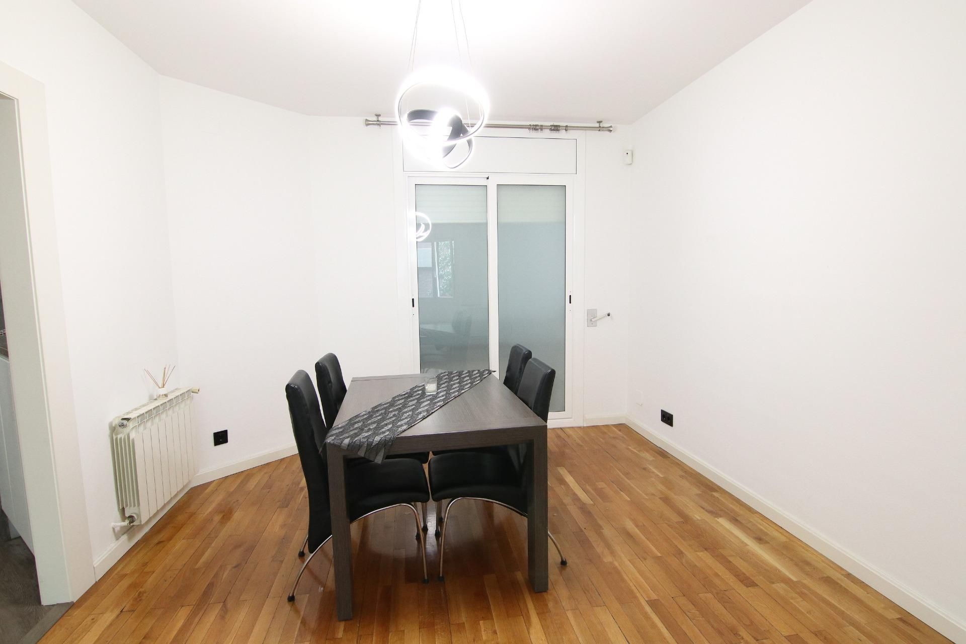 Flat for sale in Carrer NARCIS GIRALT DE, Centre , Centre - Sant Oleguer, Sabadell