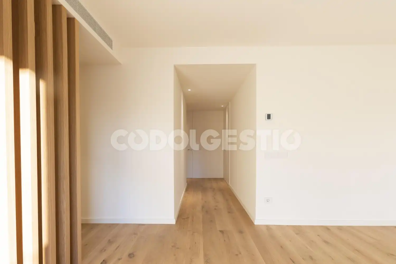 Flat for rent in Mossèn Gudiol, 9, Centre