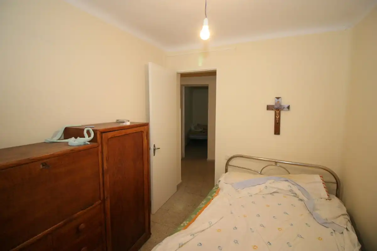 Dormitori de Casa o xalet en venda en El Hornillo  amb Balcó