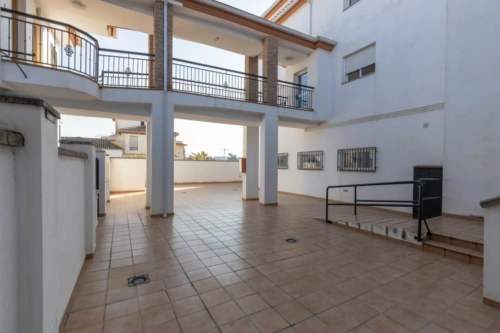Flat for sale in Alhendín  with Air Conditioner