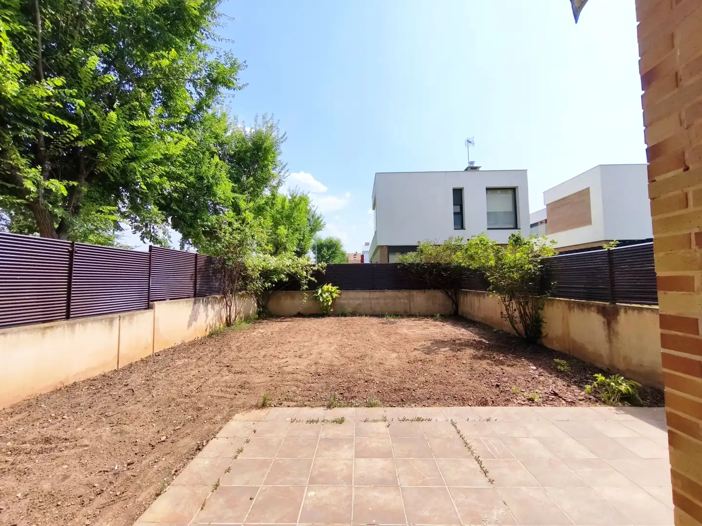 Piso en venta en Lardero con Calefacción, Jardín privado y Parquet