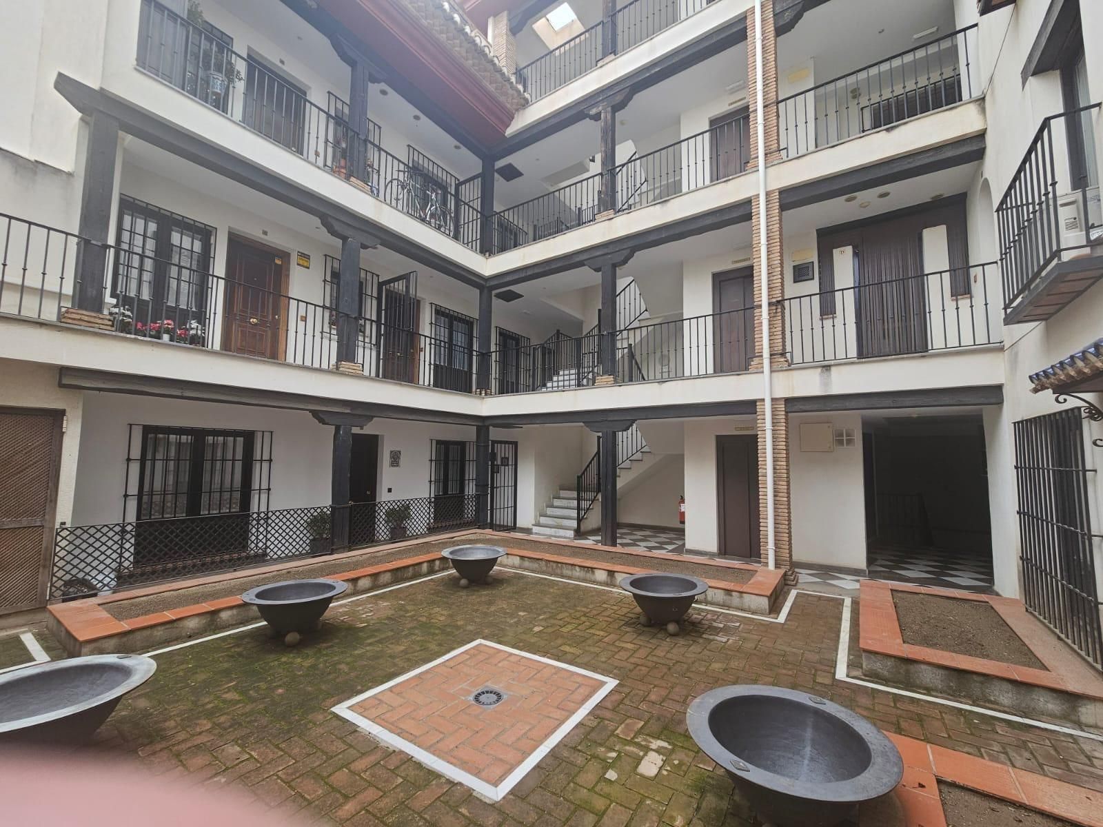 Vista exterior de Apartament en venda en Churriana de la Vega amb Parquet