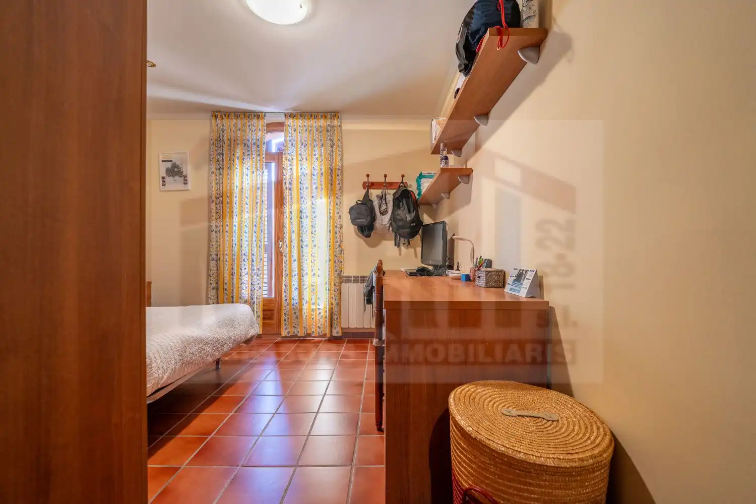 Dormitori de Edifici en venda en Móra la Nova