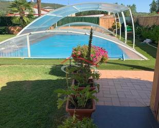 Swimming pool of House or chalet for sale in Villaquilambre  with Heating, Private garden and Parquet flooring