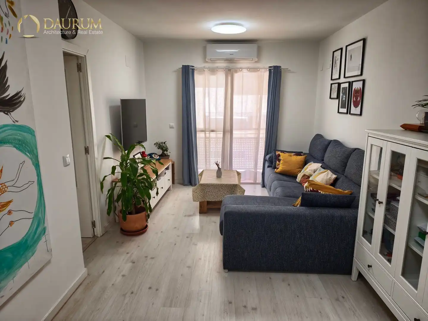 Sala d'estar de Pis en venda en Utrera amb Aire condicionat, Calefacció i Terrassa