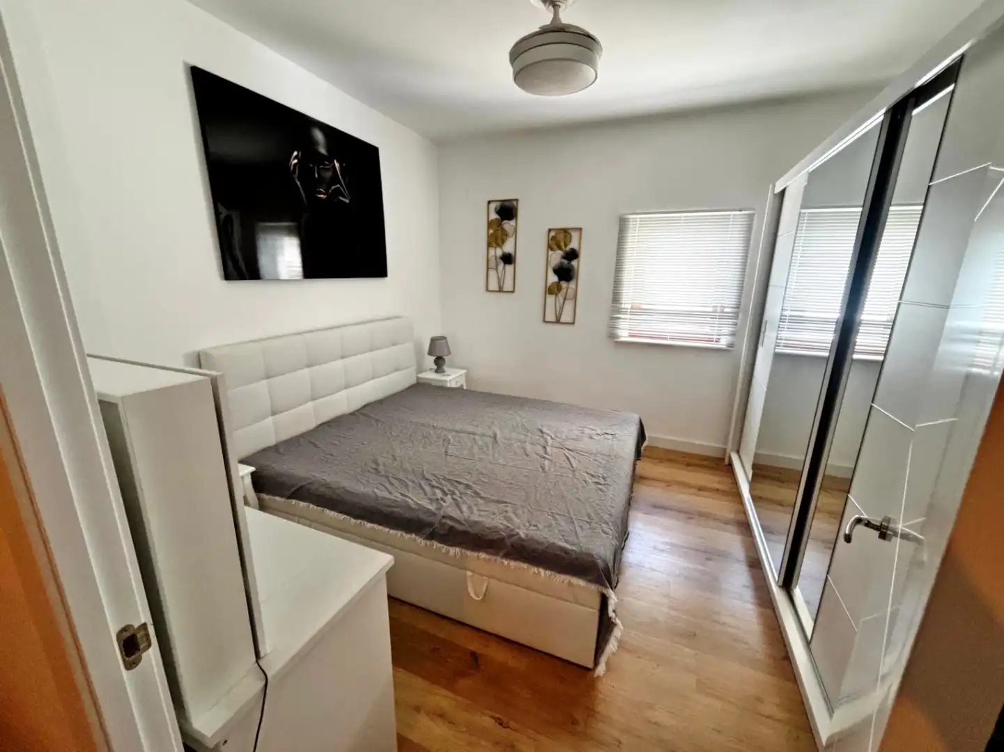 Dormitori de Casa o xalet en venda en Oliva amb Aire condicionat, Calefacció i Terrassa
