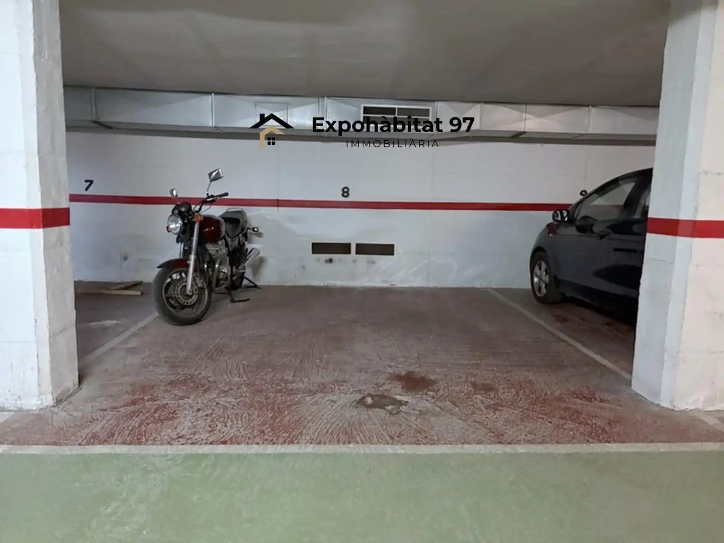 Einzelparkplatz zum Verkauf in Carrer de Cambrils 9